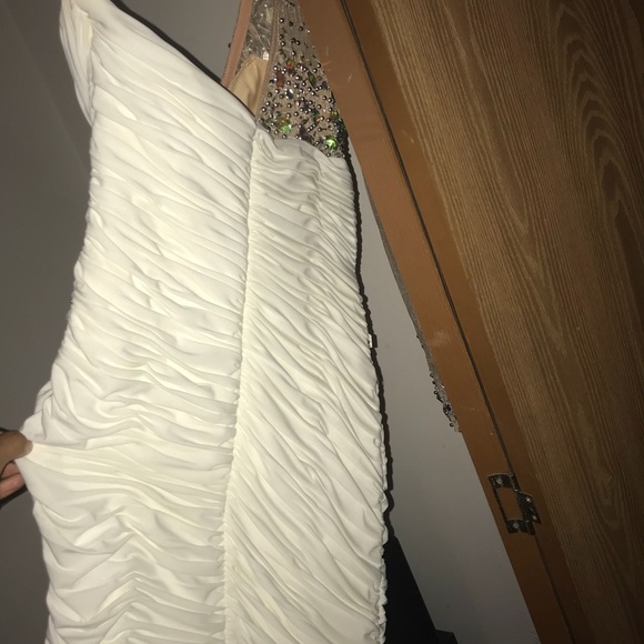 Prom dress and shoes - Picture 4 of 7